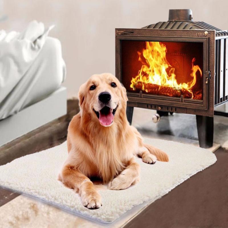 Soft Fleece Self Heating Pet Warmer Bed In USA | Eno Pet